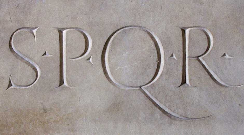 Inschrift SPQR